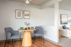 Springfield apartment for rent - Pacific Village | Dining Room
