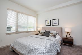 Hillsboro apartment for rent - Windsor at Amberglen Apartments | Bedroom