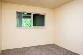 Eugene apartment for rent - Broadway Center | Bedroom