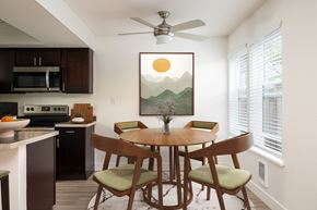 Lake Oswego apartment for rent - Haven Lake Oswego | Dining Room