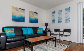 Laminate flooring*