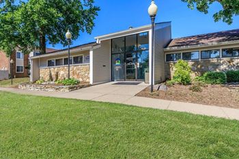 Modern clubhouse
