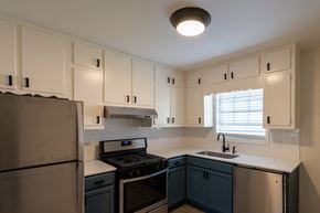 College Park apartment for rent - Kitchen