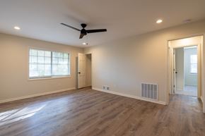 College Park apartment for rent - Living Room