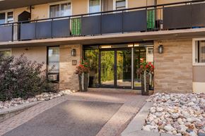 Ottawa apartment for rent - 61 McEwen