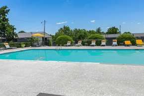 Madison apartment for rent - the swimming pool at our apartments