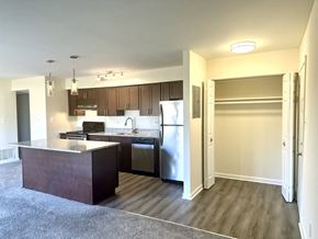 Woodlawn apartment for rent - 2 BD UPGD