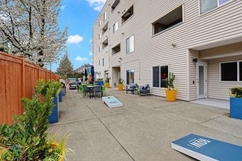 Outdoor patio lounge