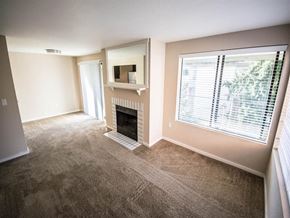 Seattle apartment for rent - Seattle Apartments- View at Bitter Lake- living room