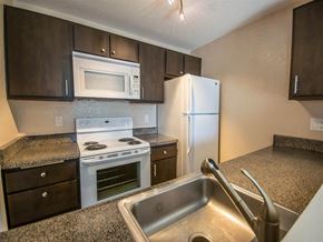 Seattle apartment for rent - Seattle Apartments- View at Bitter Lake- kitchen