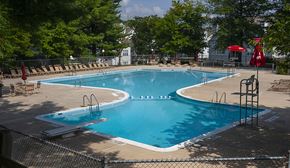 Gaithersburg condo for rent - Breckenridge Condominiums Swimming Pool