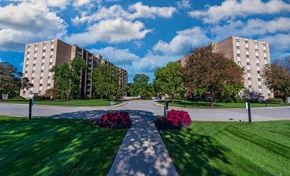 Pittsburgh apartment for rent - Laurel Village Apartments Property 01