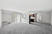 Capitol Heights apartment for rent - Glen Willow Apartments Living space view