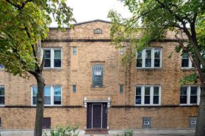 Chicago apartment for rent - the building in which the apartment is located