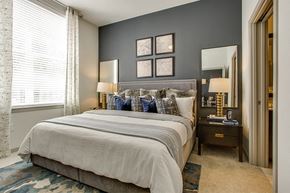 Dallas apartment for rent - Stella Apartments for Rent in State Thomas Dallas - Bedroom