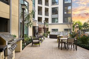 Brea apartment for rent - Joule La Floresta - courtyard - Brea, CA