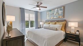 Raleigh apartment for rent - Marshall Park apartment homes in raleigh nc - Spacious bedroom with solar window shades