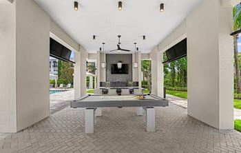 Outdoor lounge