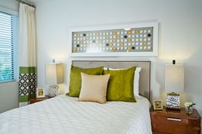 Scottsdale apartment for rent - Avion on Legacy in North Scottsdale near Henkel spacious bedrooms with large windows
