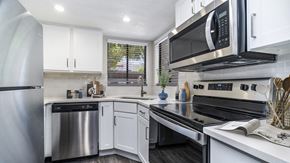 Scottsdale apartment for rent - Kitchen