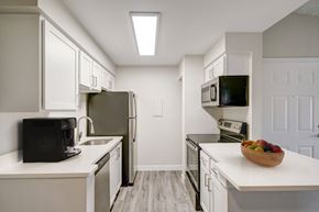 Aurora apartment for rent - Kitchen with