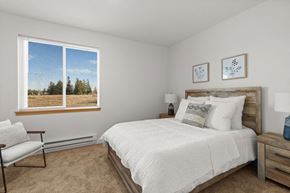 Yelm apartment for rent - Beautiful Bright Bedroom With Wide Windows at Tustin Apartment Homes, Yelm, Washington