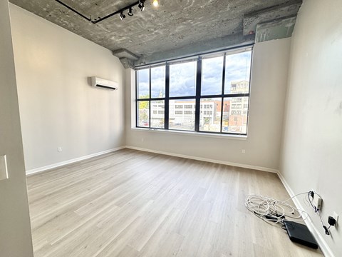 Floor plan for 1 bed, 1 bath, 632 sqft