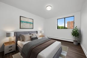 Nepean apartment for rent - Large primary bedroom
