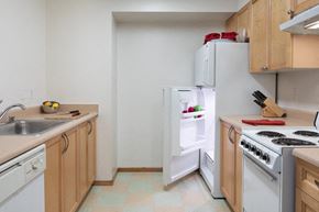Seattle apartment for rent - Kitchen at Gilmore Apartments, Seattle, Washington