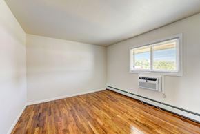 Bordentown apartment for rent - Ample Bedroom
Hard Wood Floors Ample Bedroom
Hard Wood Floors