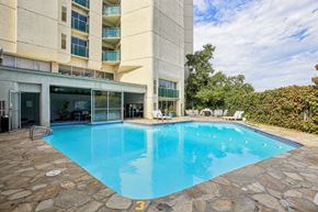 Kansas City condo for rent - Pool at Vista Condominiums, Kansas City, KS, 66103