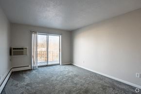 West Roxbury apartment for rent - Living Room - 1 Bedroom