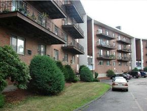 West Roxbury apartment for rent - The V