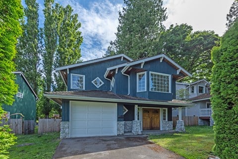 Floor plan for 4 beds, 3 baths, 1874 sqft