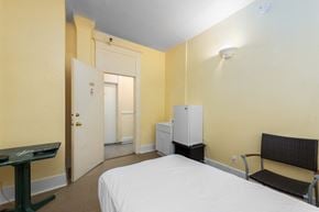 Victoria apartment for rent - interior room