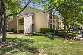 Germantown apartment for rent - our apartments offer a clubhouse