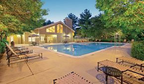 Germantown apartment for rent - Apartment swimming pool at Stonecreek Club in