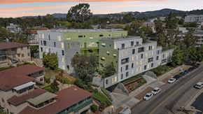 Los Angeles apartment for rent - Village lofts at sunset