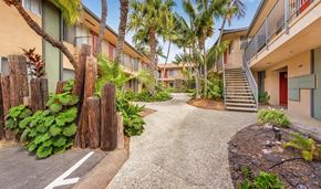 Ventura apartment for rent - Tonga Courtyard