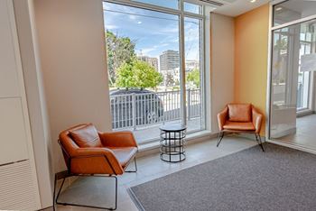 Lobby lounge