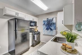 Las Vegas apartment for rent - Fully Equipped Kitchen at Parkway at Silverado Ranch, Las Vegas, Nevada