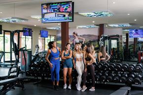 Las Vegas apartment for rent - A group of four women are standing in a gym.