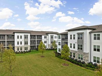 Green lawn space