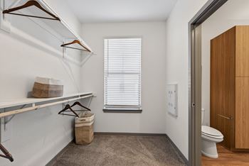 Walk in closet