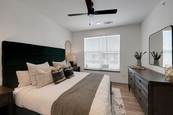 Spacious bedroom