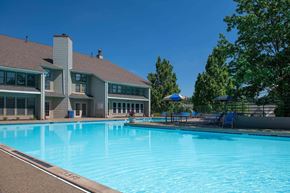 Monroeville apartment for rent - Swimming Pool at Belmont Ridge Apartments, Monroeville, Pennsylvania