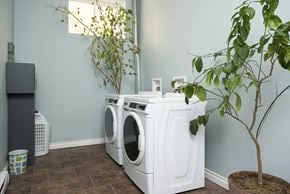 Winnipeg apartment for rent - Laundry Facility at  16 Edmonton Apartment Suites for rent in Winnipeg