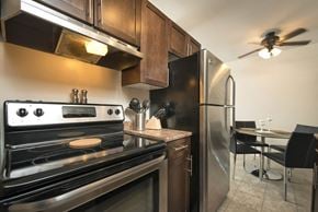 Winnipeg apartment for rent - 433 Edison Apartment
