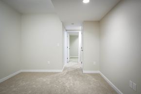 Winnipeg apartment for rent - 630 Jessie Duplex House Rental