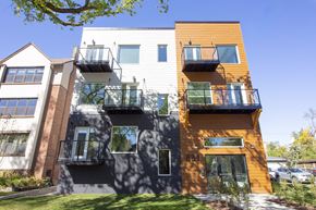 Winnipeg apartment for rent - 881 Grosvenor Avenue